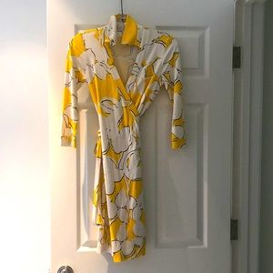 DVf yellow floral wrap dress